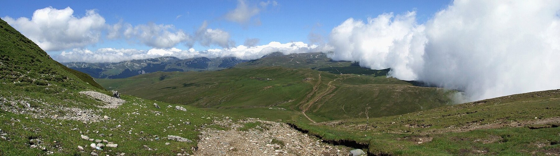 Carpathian mountains and Romania luxury travel
